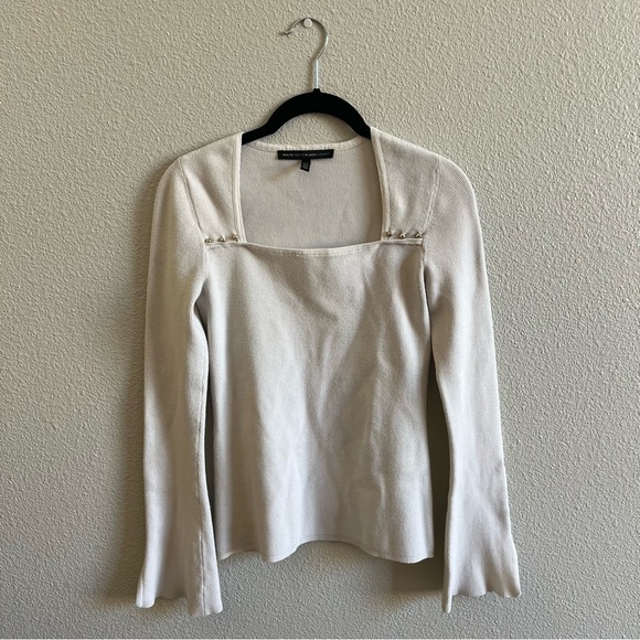White House Black Market Cream Long Bell Sleeve Knit Top XS - Picture 3 of 10